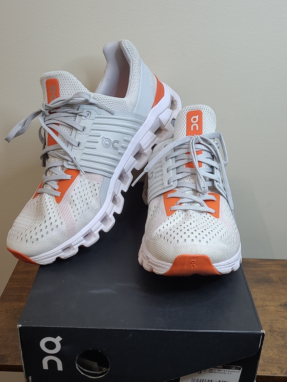 On Running Cloudswift White & Flame Sneakers size 9.5